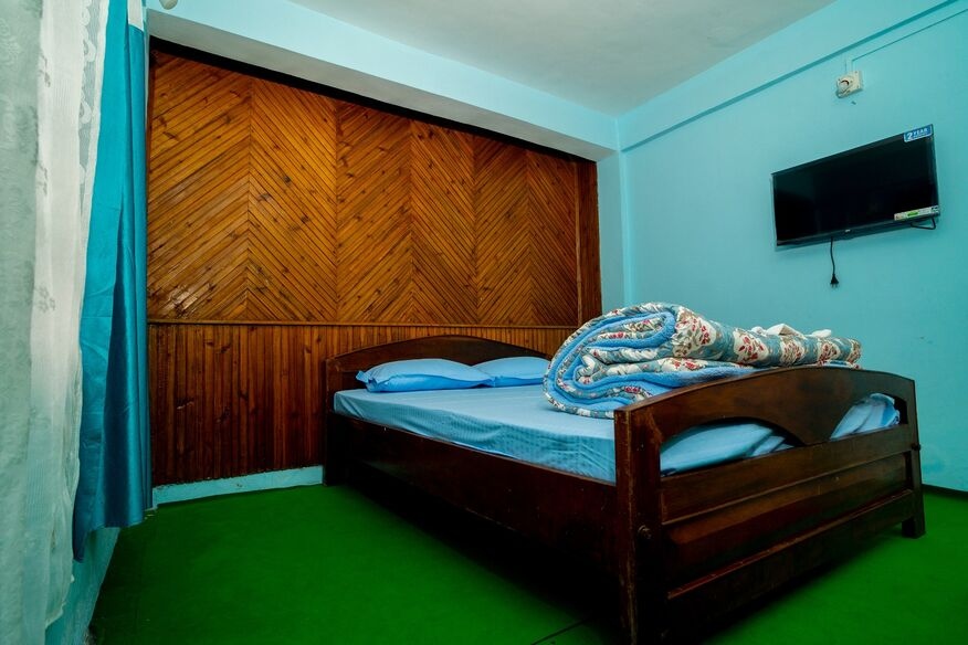 Tea garden view lodge Darjeeling